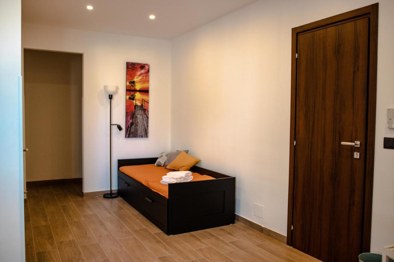 이솔라델펨미네 Casa Vespucci B&B 외부 사진